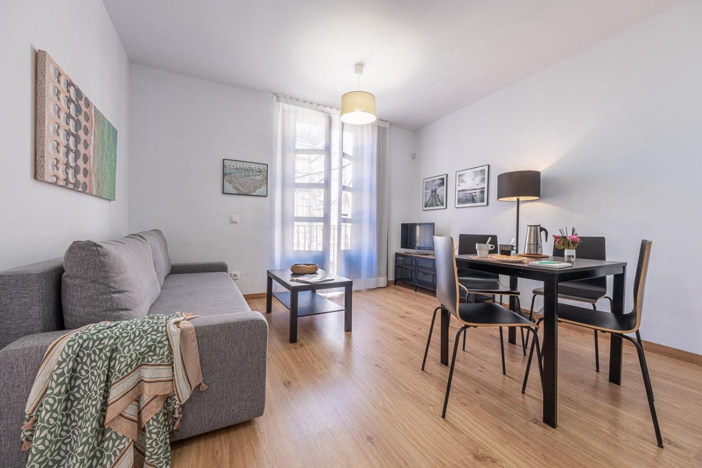 Tarragona Apartments Buitenkant foto